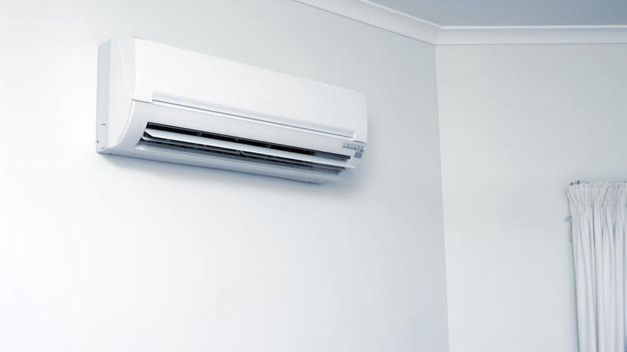 Control the air conditioning with your mobile